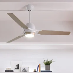 KICHLER Zeus LED-loftventilator, med tre vinger, hvid-sølv